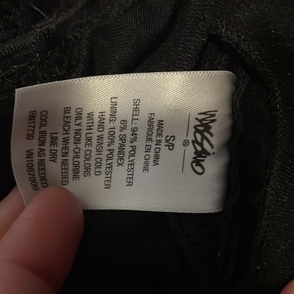 Bathing suit bundle! 👙🩱 - Picture 8 of 8